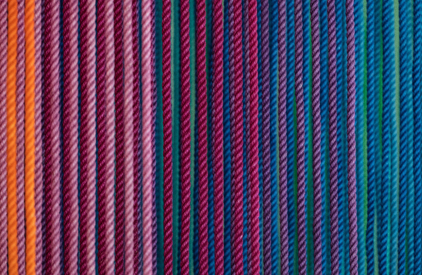 Multicolored string